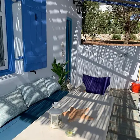 Holiday home Irenes House *