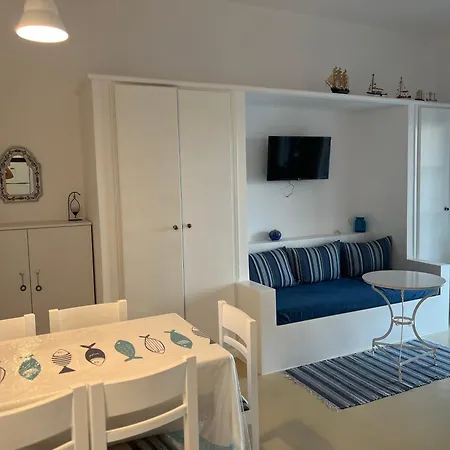 Irenes House Holiday home Piso Livadi